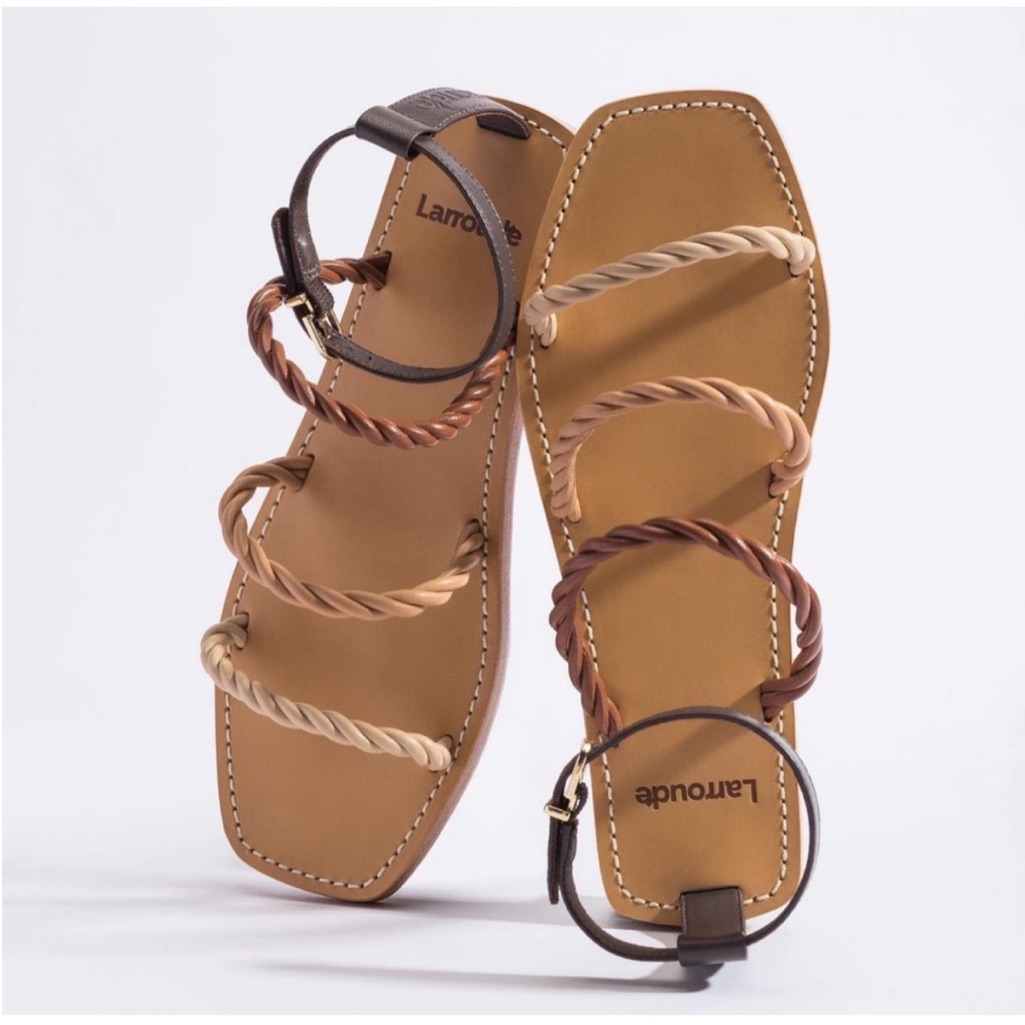 Larroude Twisted-Strap Leather Flat Sandals In Tan, Brown And Cream